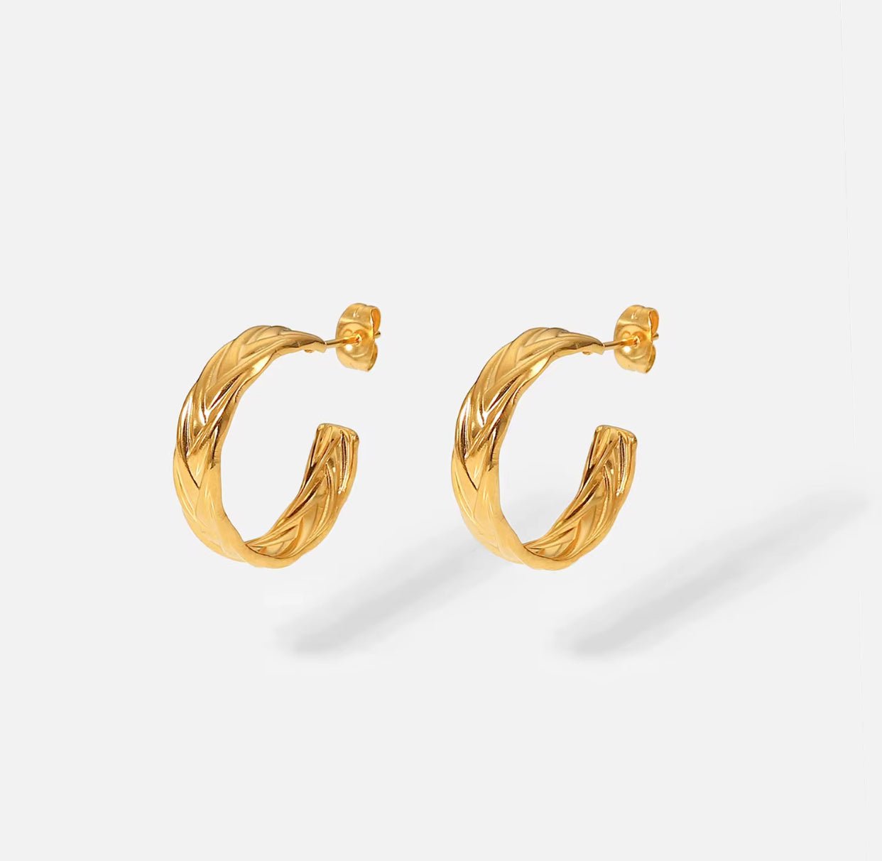 Pendientes Hoop Atenas – Textura Trenzada - 316L - KIKABOX