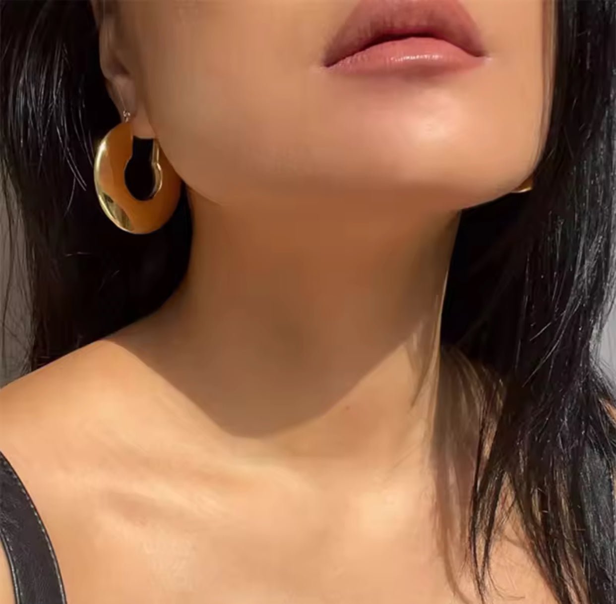 Pendientes de Aro Escultóricos "Aura Gold" - KIKABOX
