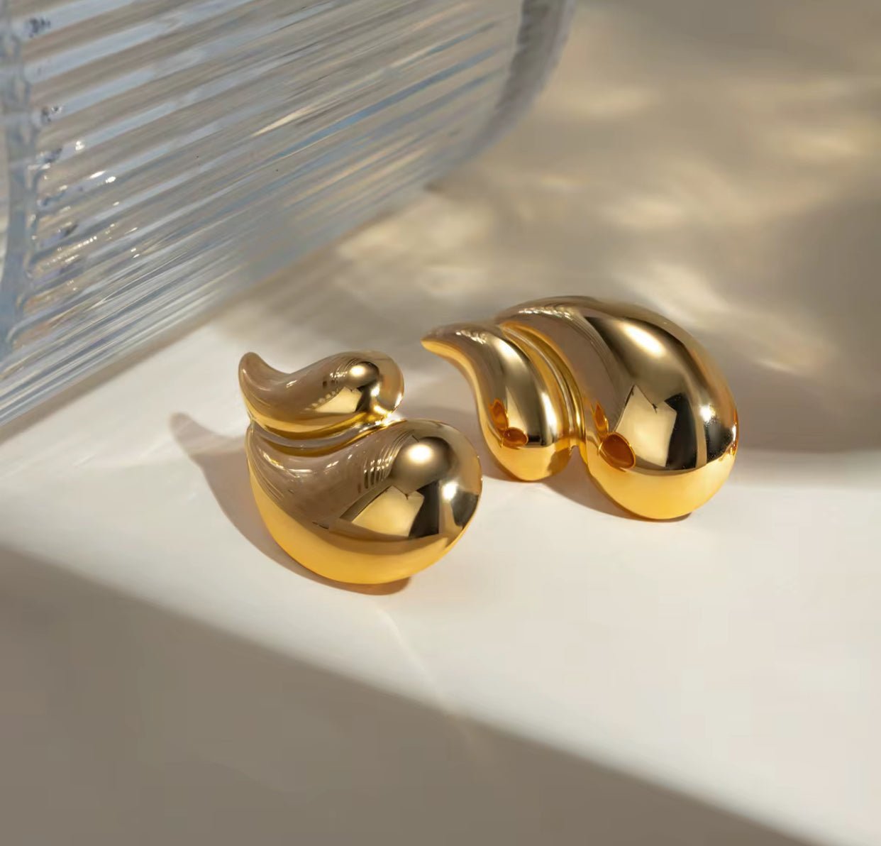 Pendientes Abstract Wave – Acero Quirúrgico 316L - KIKABOX