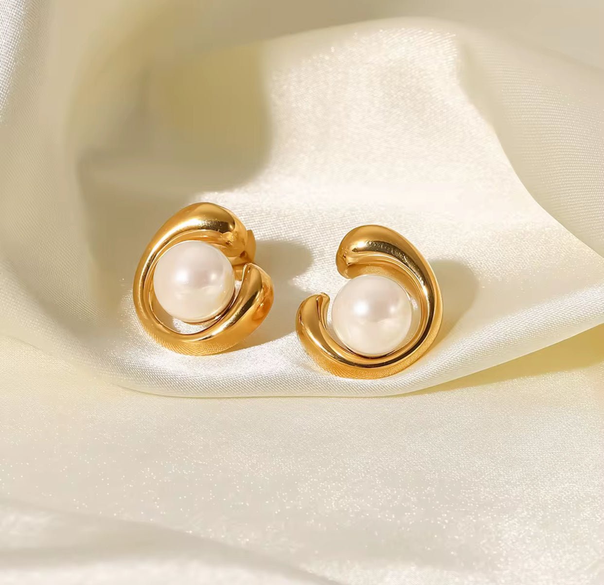 Pendientes Orbital Pearl – Acero Quirúrgico 316L - KIKABOX