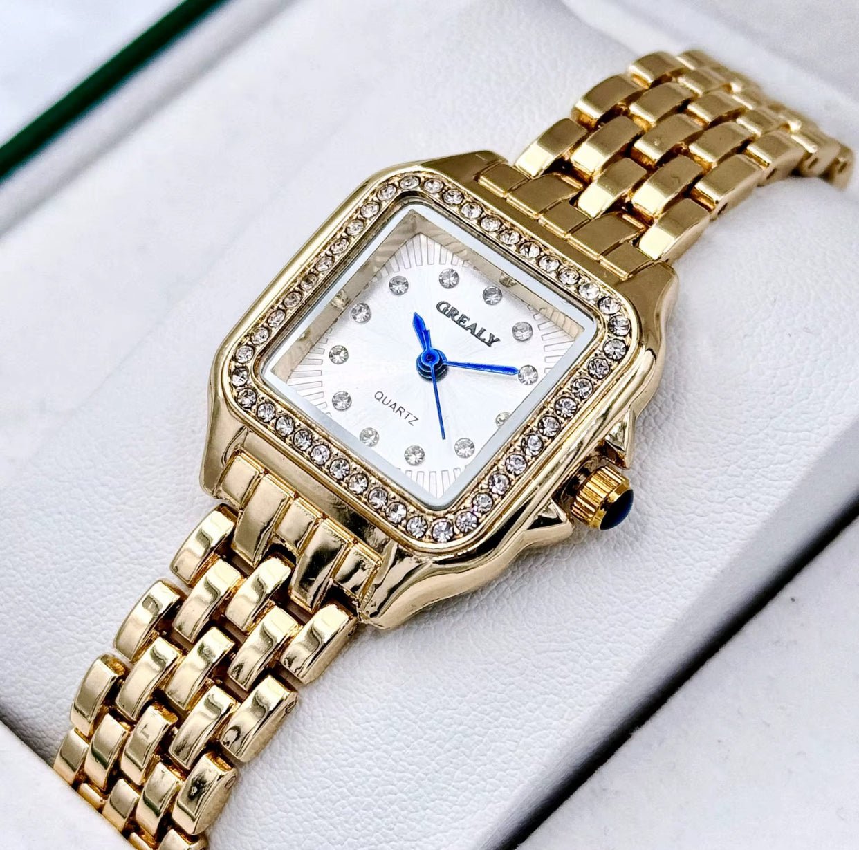 Reloj Imperial Gold Square – Cuarzo y Cristales - KIKABOX